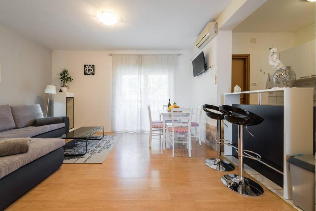 Super Horizont -Free Parking And Jaccuzzi Hotel Stobrec Luaran gambar
